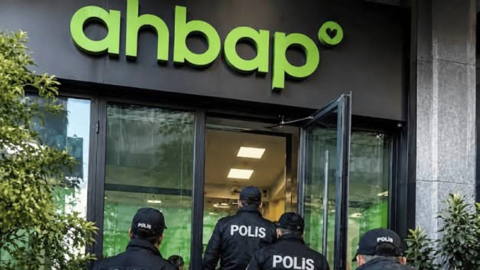 Ahbap Derneği’nin faaliyetleri durduruldu
