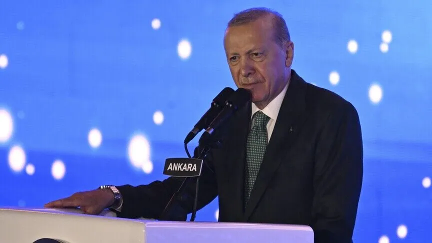 ‘Daha nice yıllar’ siyasette olacak — Erdoğan: Bu ülkede anneler artık ağlamayacak görseli