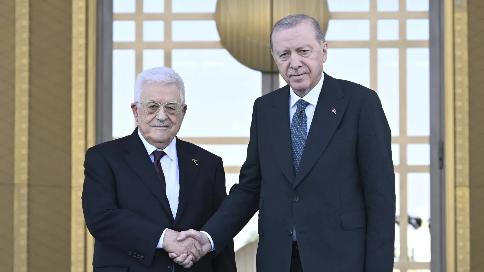 Netanyahu’yu ‘çatışmalardan nemalanmak’ ile suçladı