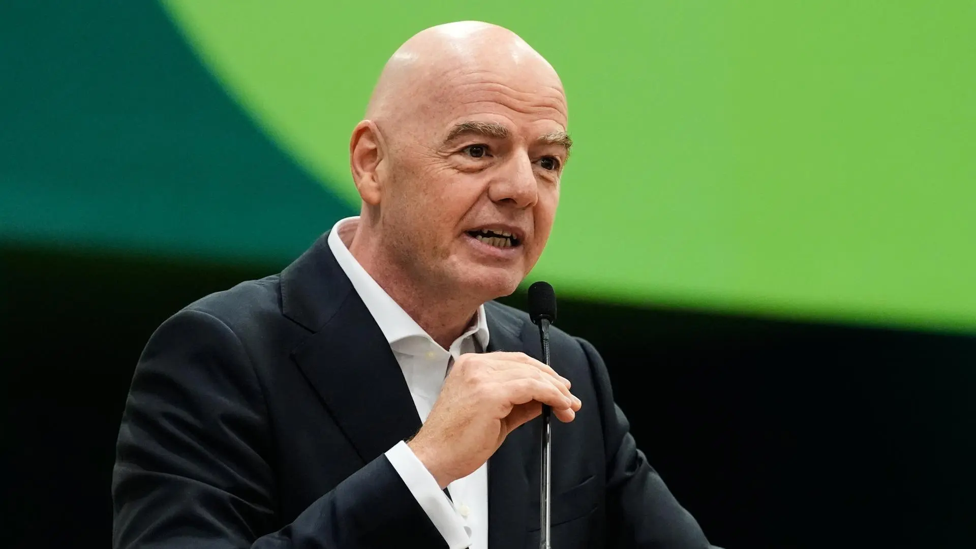 Infantino tartışması büyüyor