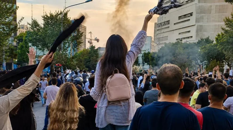 “Jin, jiyan, azadî” siyasete taşınıyor