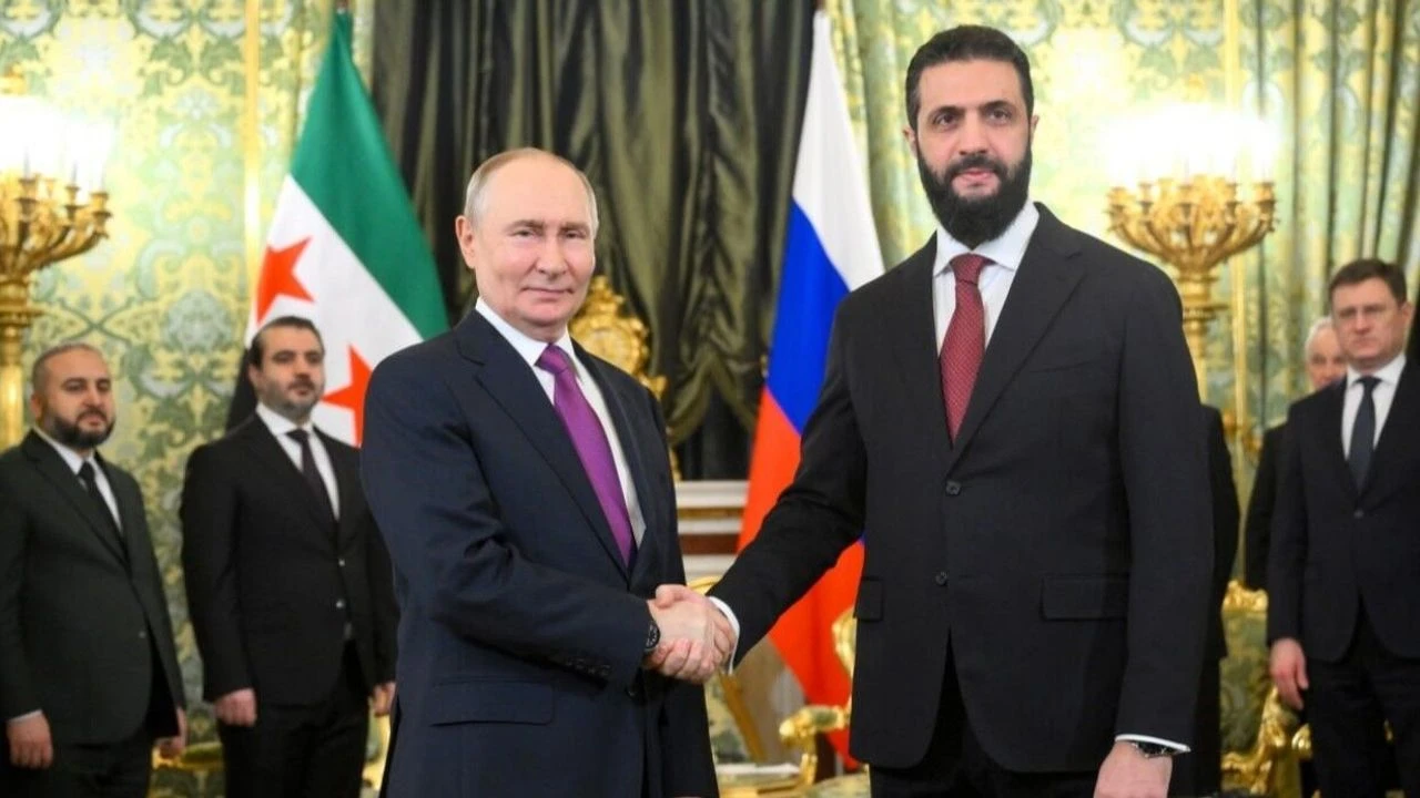 Şara ve Putin telefonda görüştü: