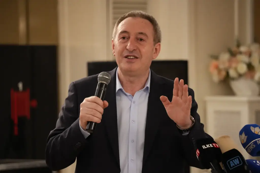 tuncer-bakirhan