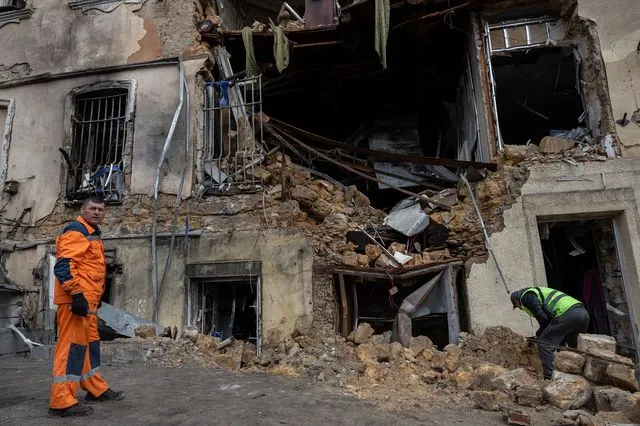 Ukrayna İHA’sı oyun parkına düştü