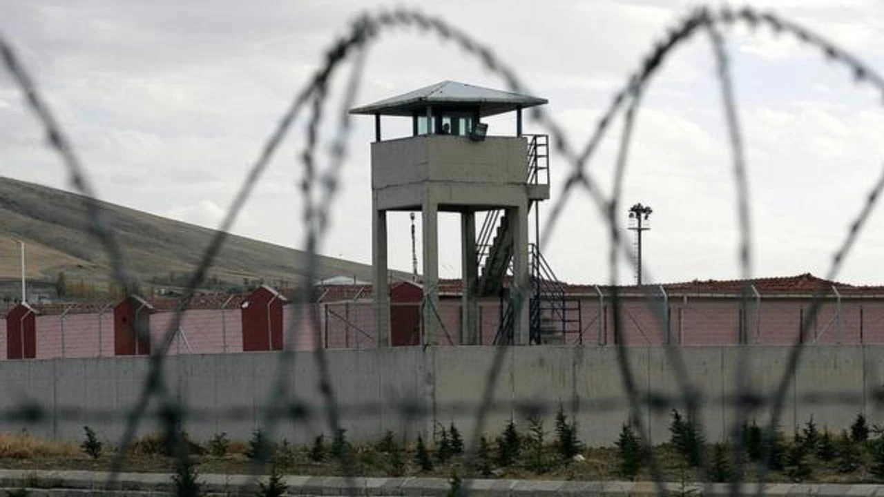 Bahçeli, Öcalan için çağrıda bulundu