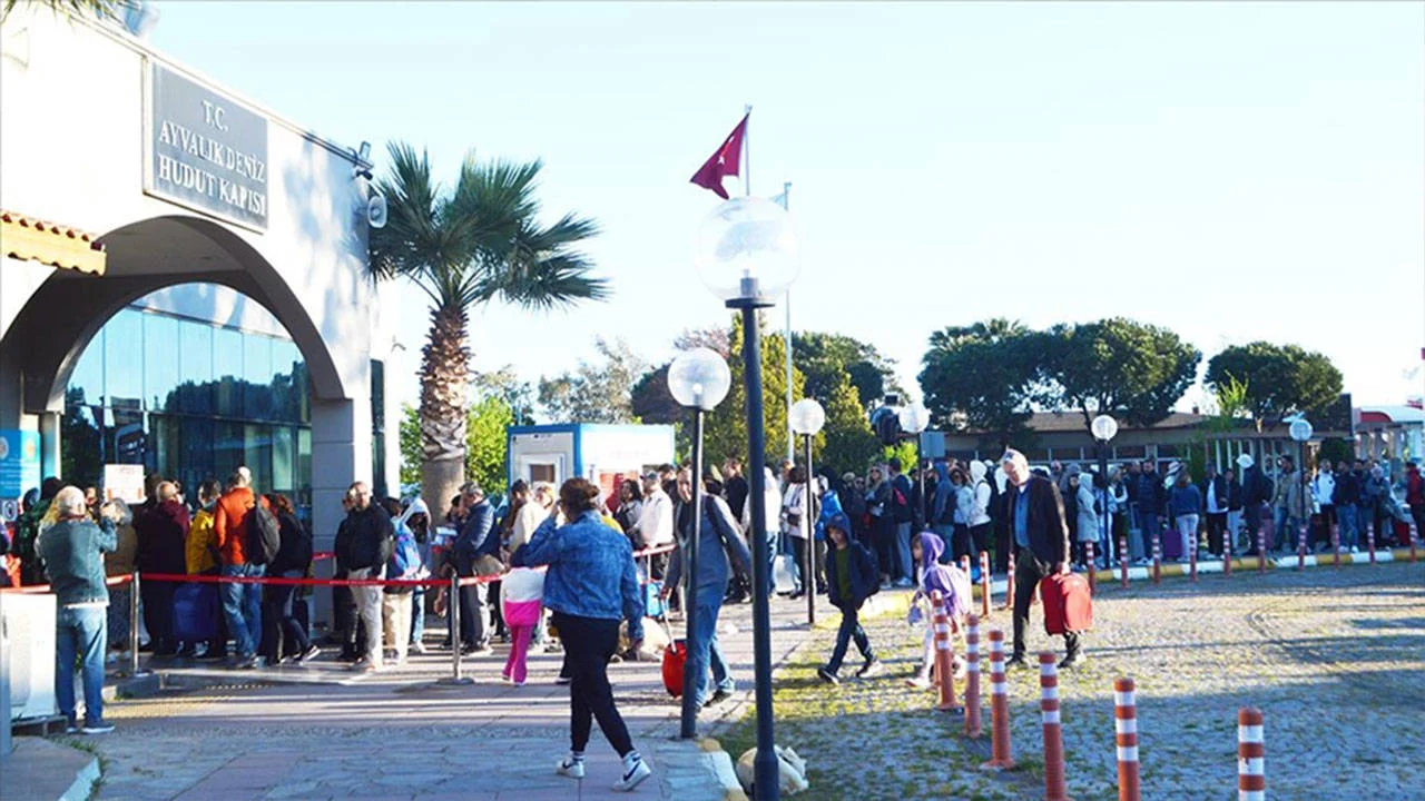 Yunan adalarına kapıda vizede dikkat çeken 'red' gerekçesi: