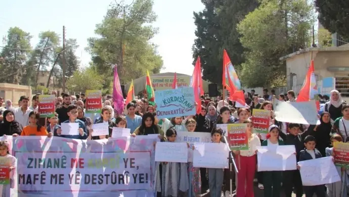 Rojava’da anadilde eğitim hakkı için eylemler 6. gününde