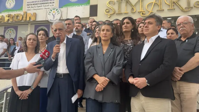 Yerlerine kayyum atanan DEM Partili eşbaşkanlar: — İrade gaspları son bulmalı görseli