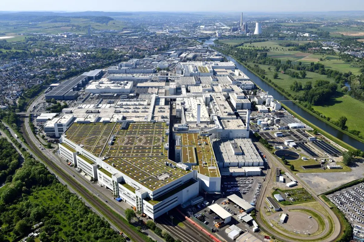 Volkswagen’da tarihi küçülme