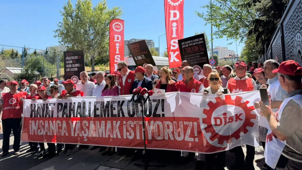 Çerkezoğlu hükümete tepki gösterdi