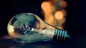 Elektrik faturasını artıran 3 hata! Evde farkında olmadan fazla elektrik harcıyoruz