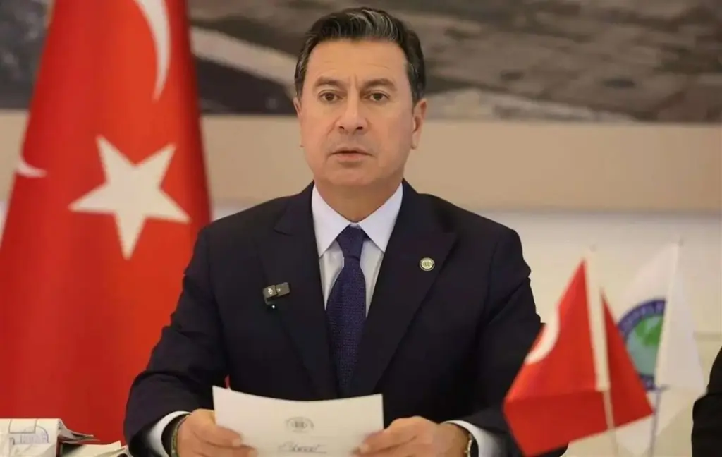ahmet-aras