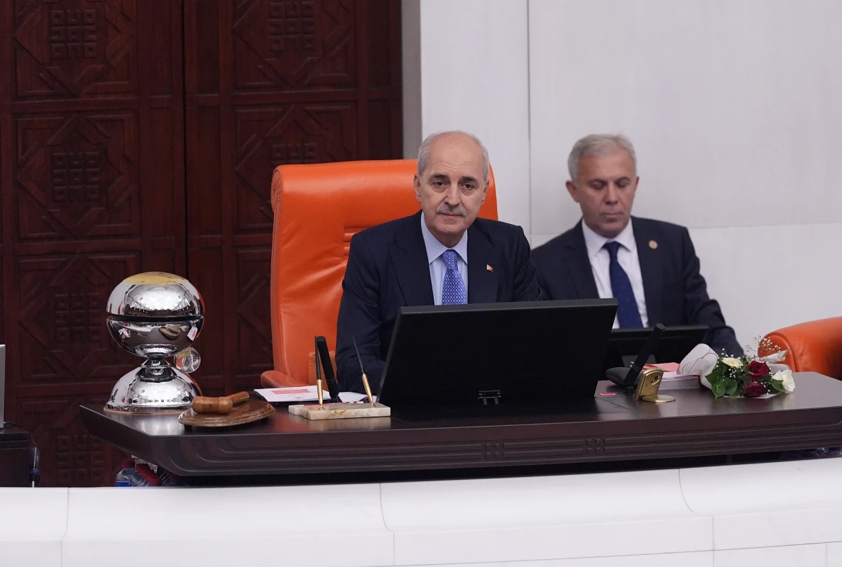 ‘Yeni anayasa ihtiyacı ertelenemez’